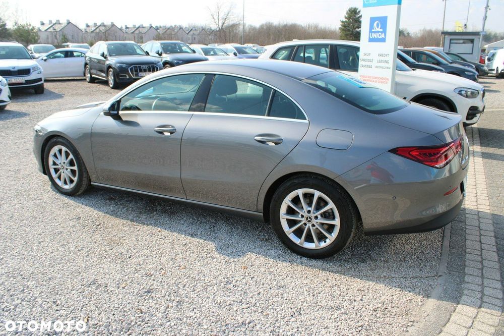 Mercedes-Benz CLA - 10