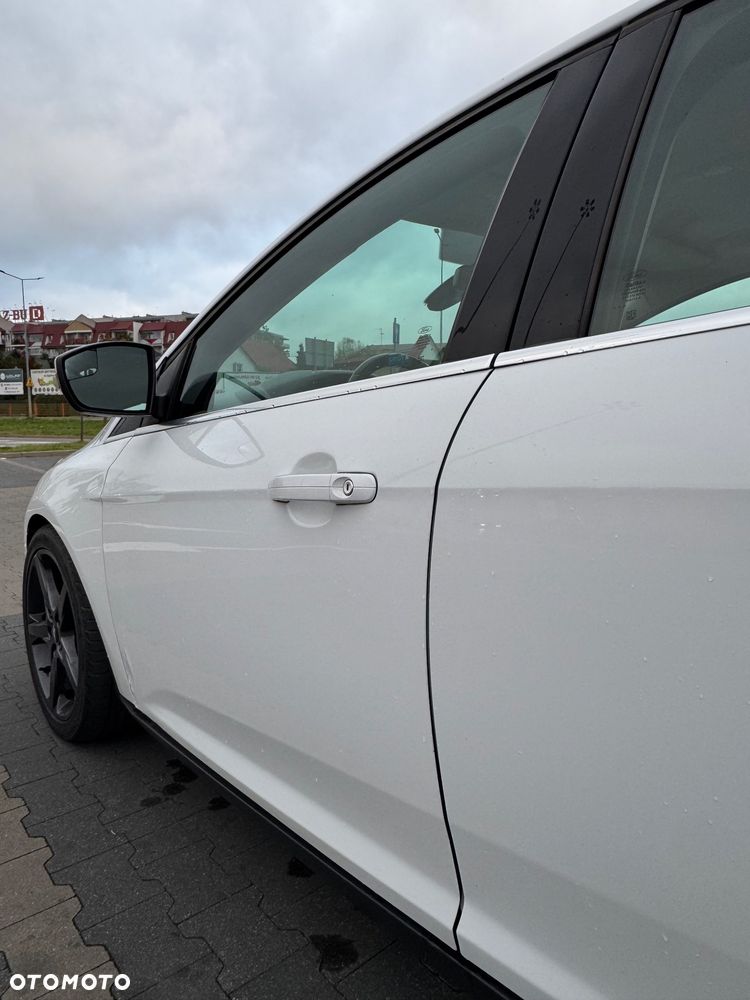 Ford Focus - 11