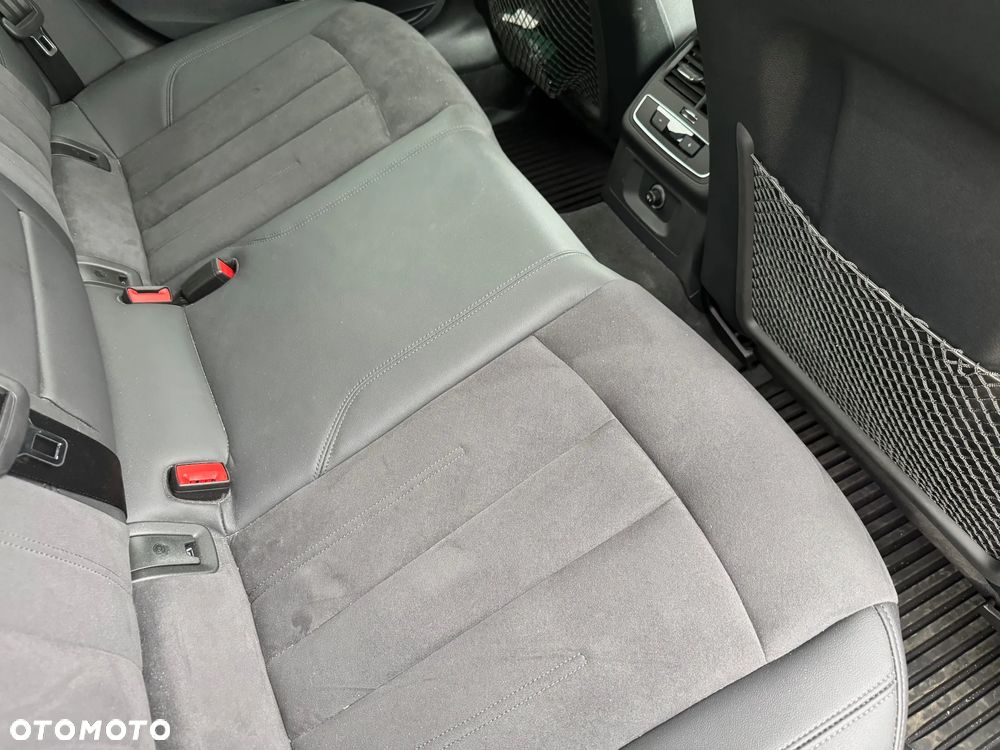 Audi A4 Limousine - 22