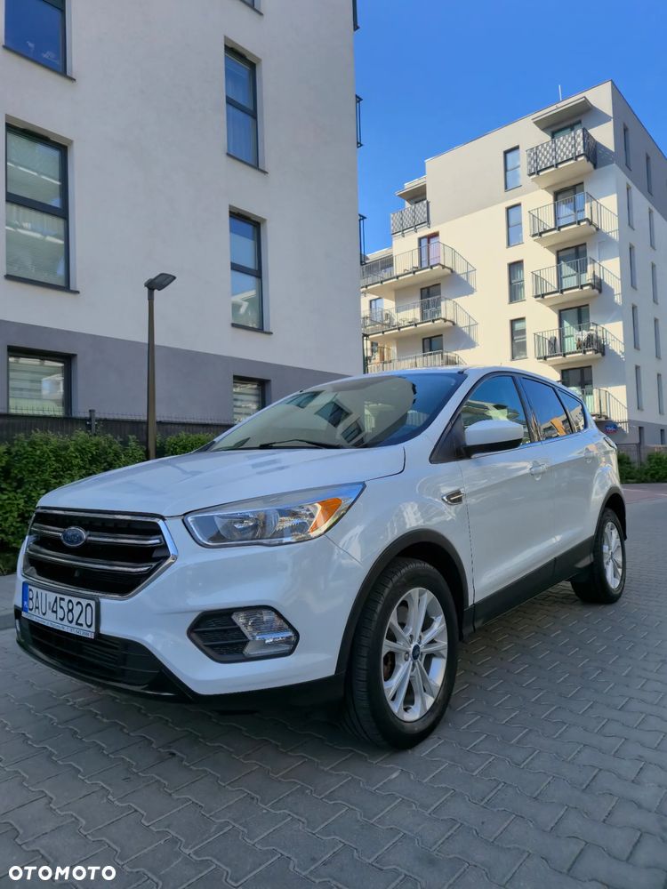 Ford Escape - 32