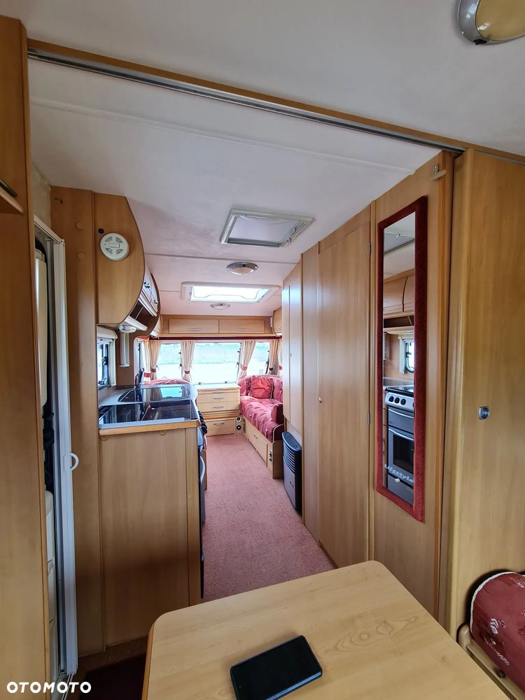 SWIFT Lifestyle 490 - 18