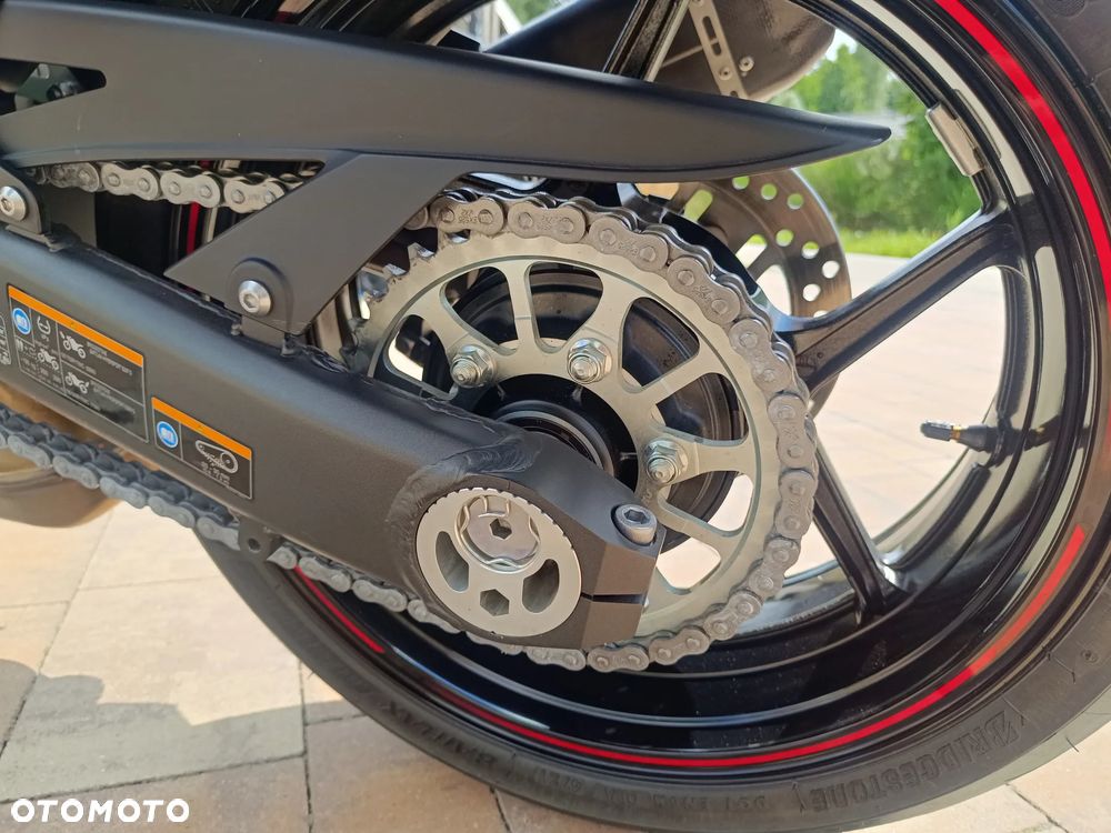 Kawasaki Ninja 1000 SX - 19