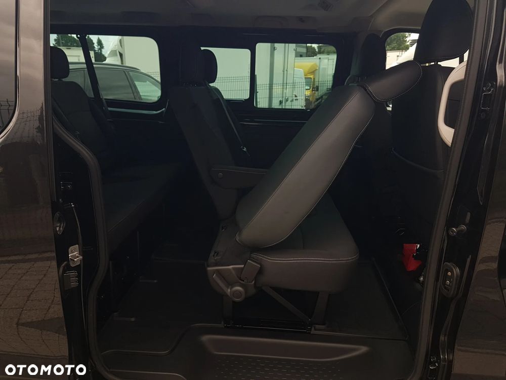 Renault Trafic - 23