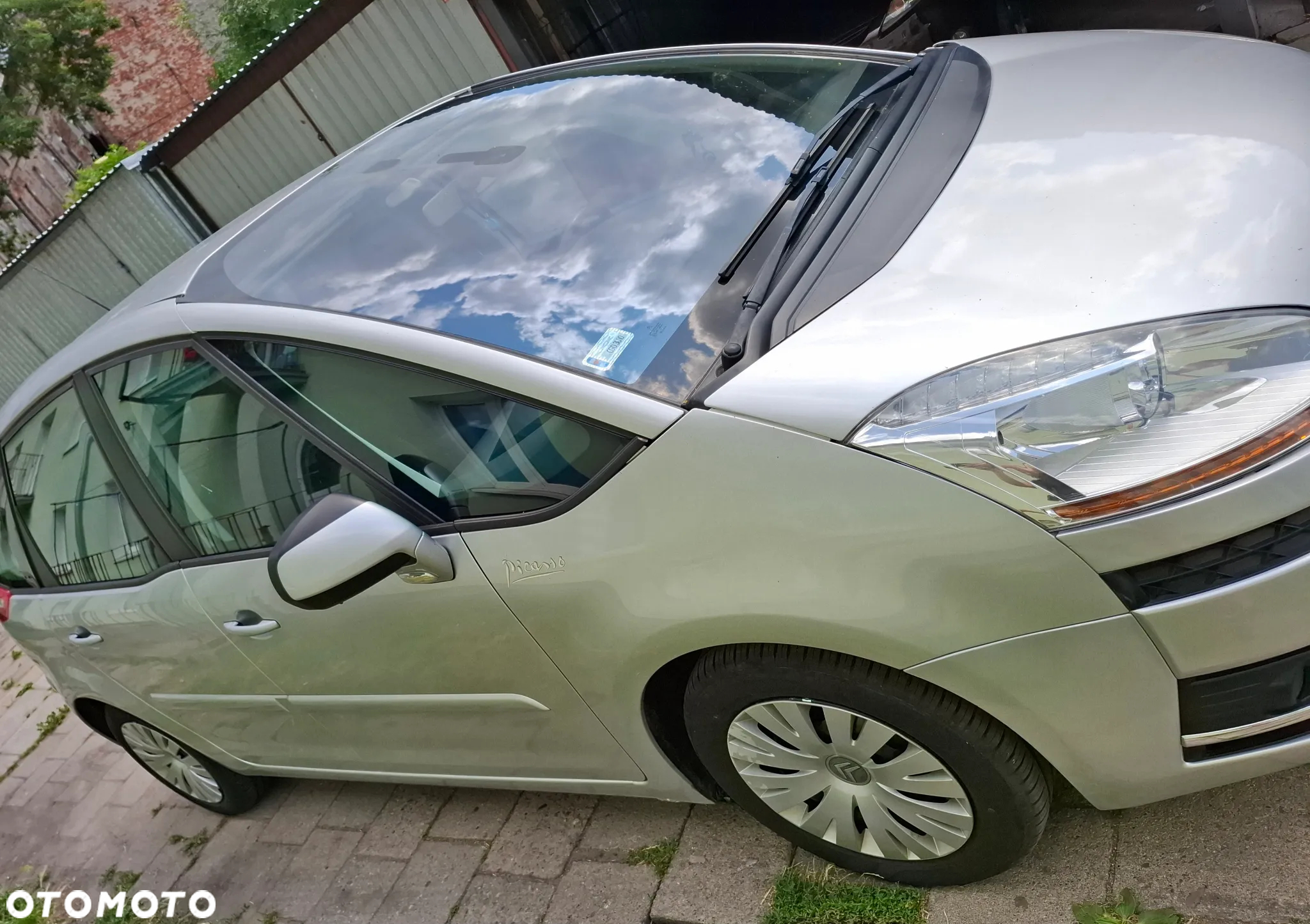 Citroën C4 Picasso 2.0 HDi Exclusive - 4