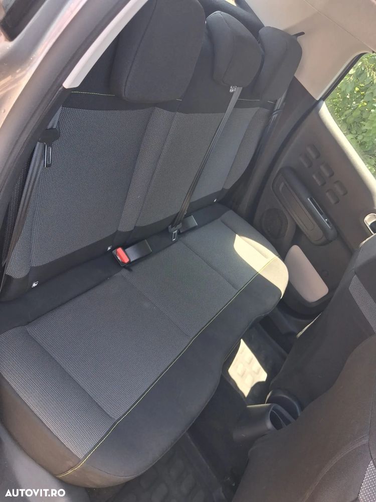 Citroën C3 1.2 PureTech BVM Shine - 13