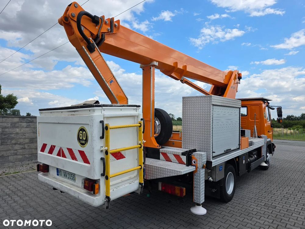 MAN Wumag WT 230 - 3