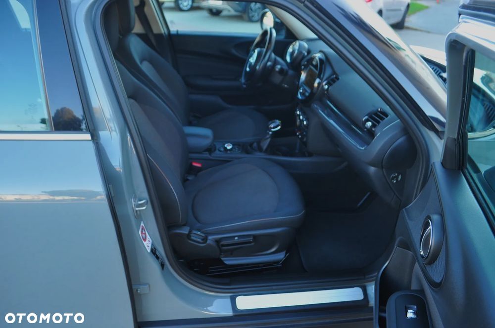 MINI Clubman Cooper D Essential Trim - 29