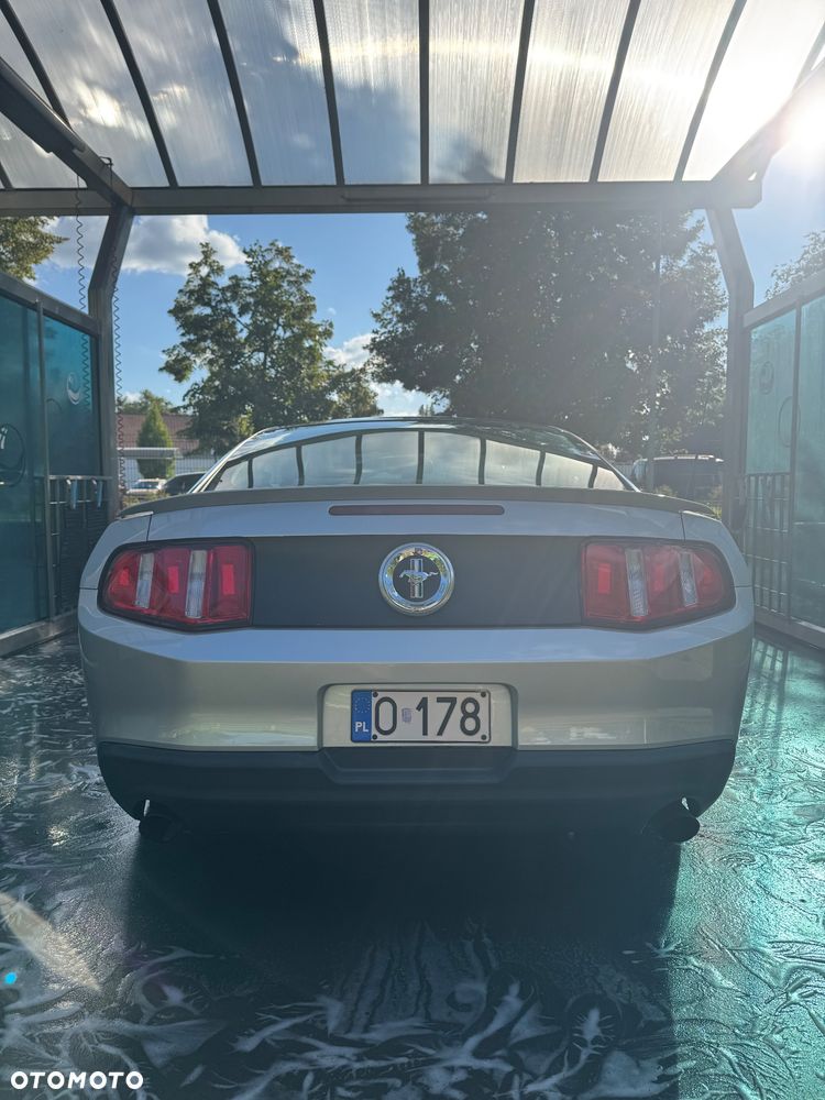 Ford Mustang - 5