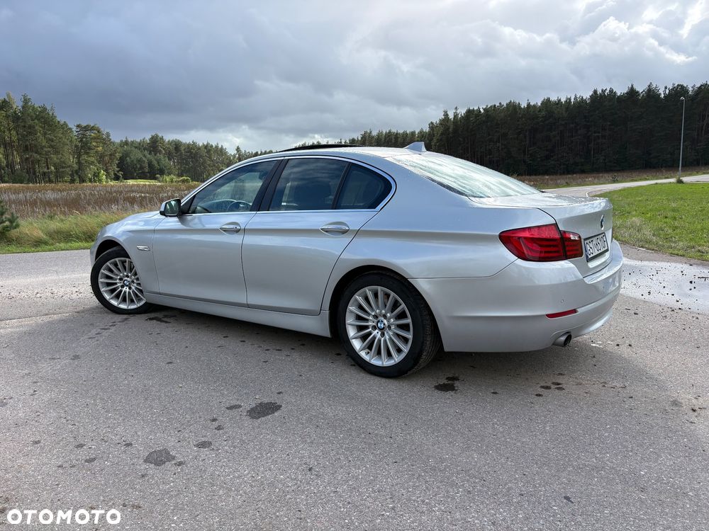 BMW Seria 5 535d xDrive - 10