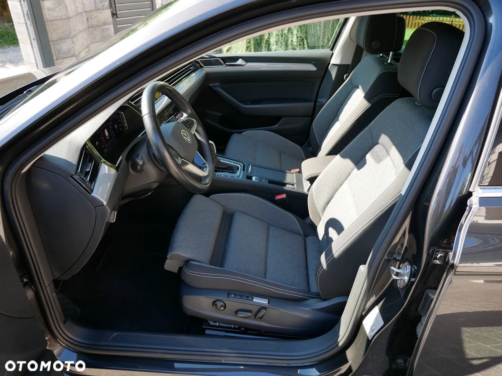 Volkswagen Passat 2.0 TDI EVO Business DSG - 11