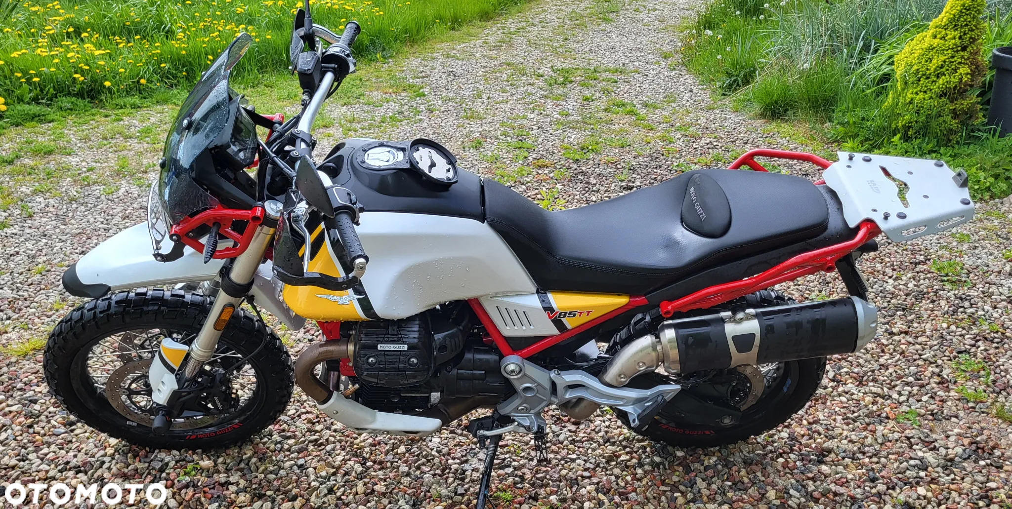 Moto Guzzi V85 - 6