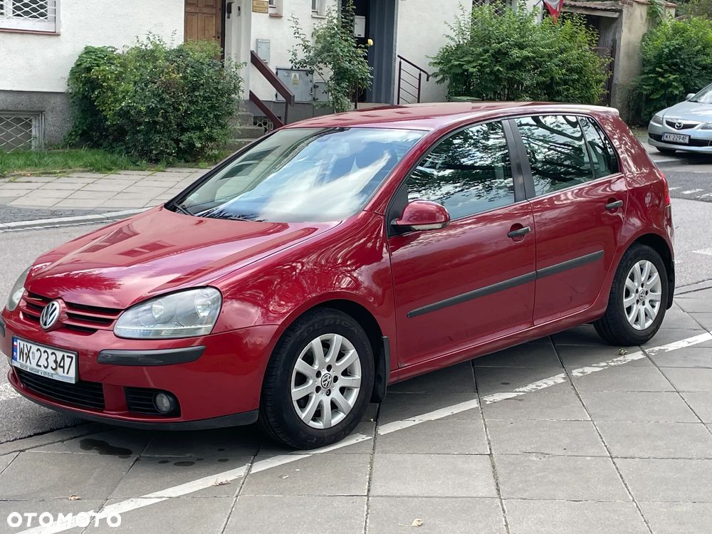 Volkswagen Golf V 1.9 TDI Comfortline - 2