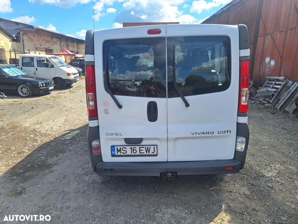 Opel Vivaro - 4