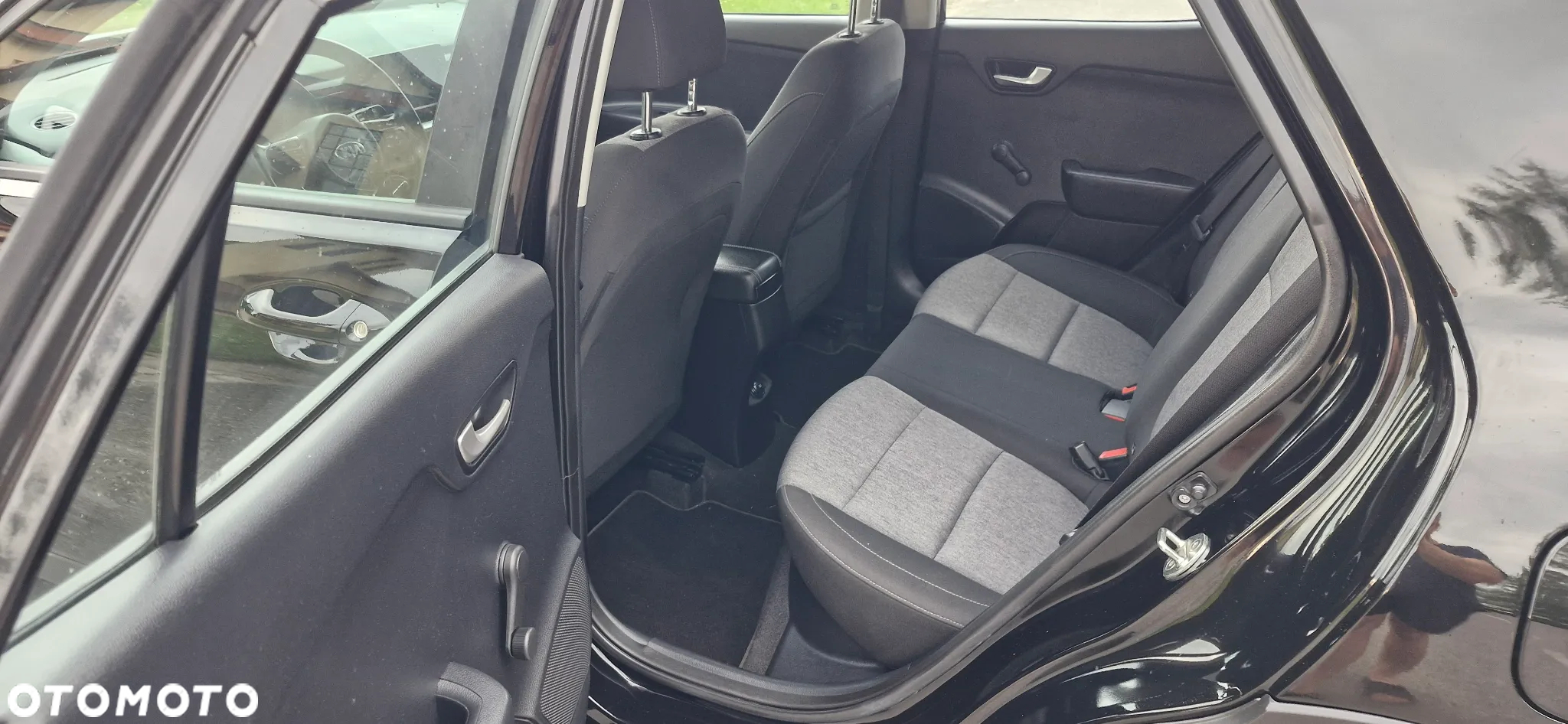 Kia Stonic 1.2 Dream-Team Edition - 25