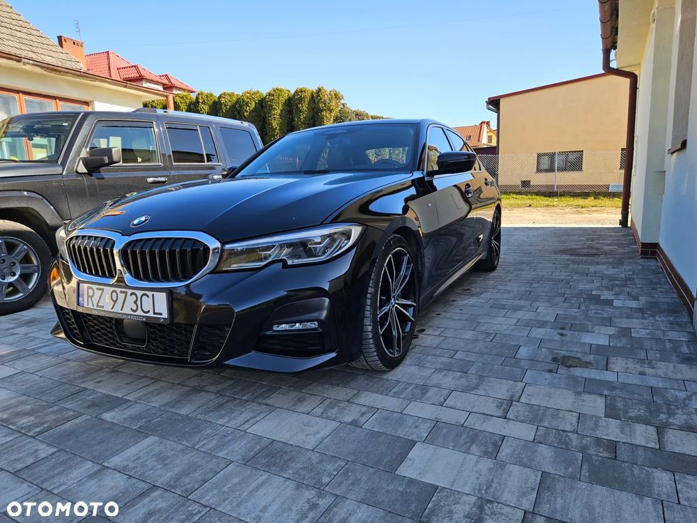 BMW Seria 3 330i M Sport sport - 2
