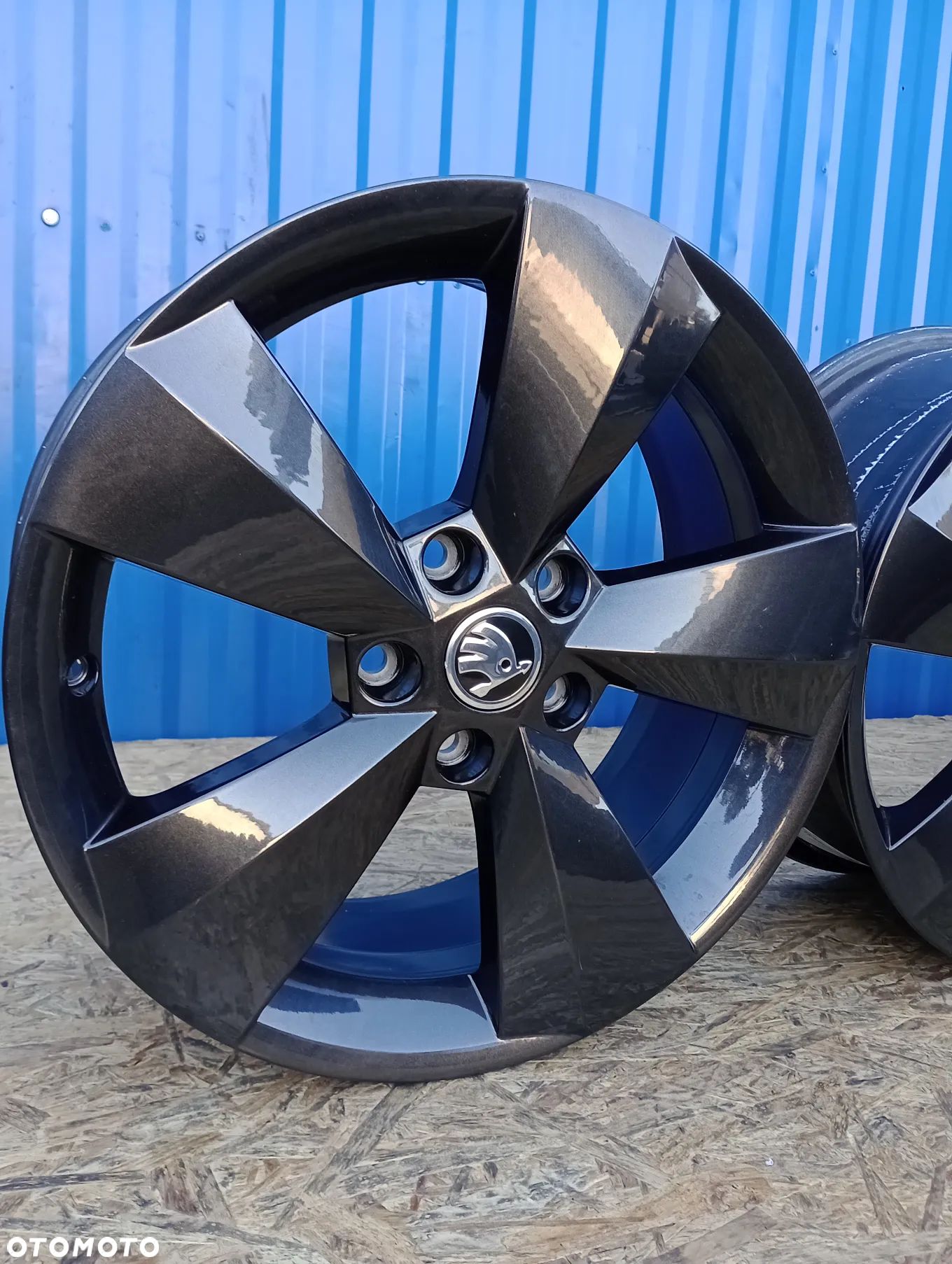 FELGI ALUMINIOWE 5x112 R17 6,5J ET38 SKODA KAROQ KODIAQ OCTAVIA SUPERB - 1
