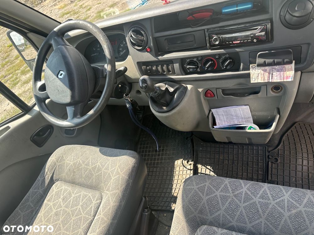 Renault Master - 22