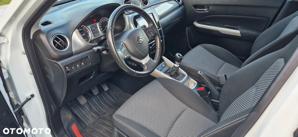 Suzuki Vitara 1.6 DDiS (4x2) Comfort - 7