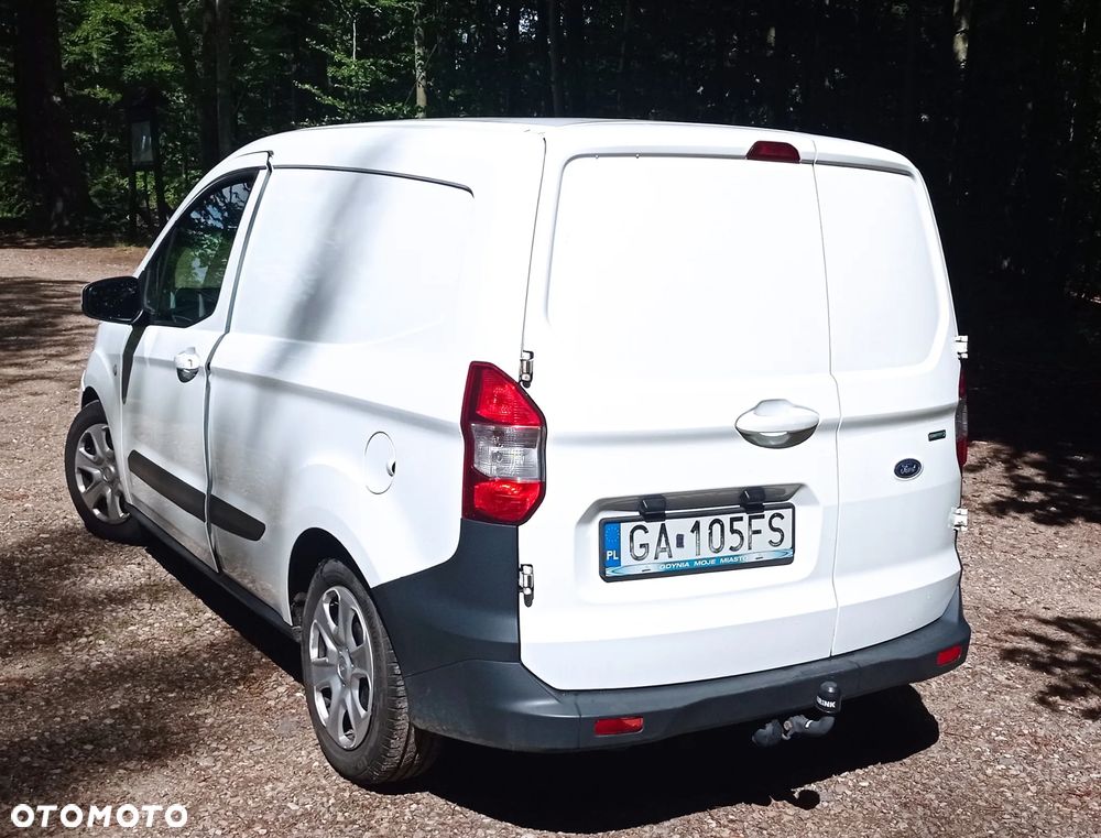 Ford TRANSIT COURIER - 2