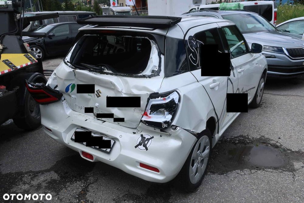 Suzuki Swift 1.2 Dualjet Hybrid MT Comfort+ - 4