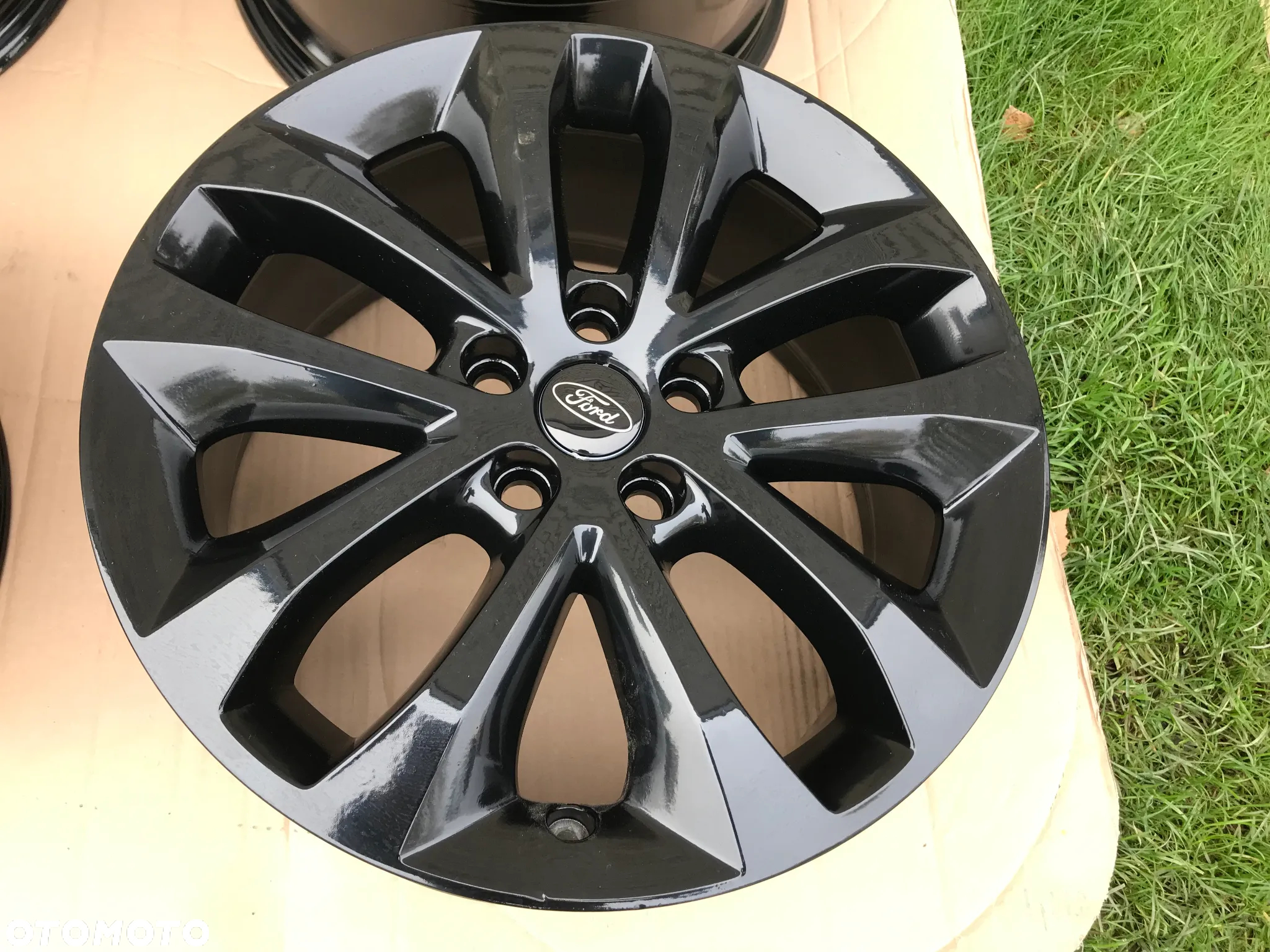 Felgi Ford Mondeo S-Max Kuga 7,5x17 5x108 ET52,5 - 6
