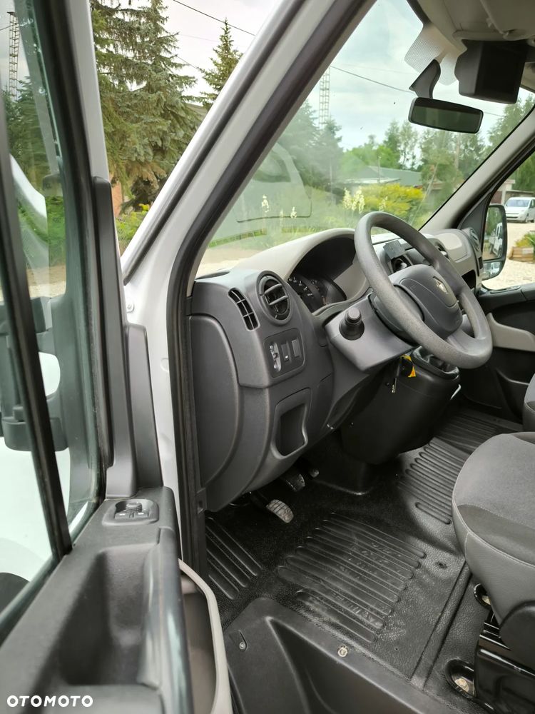 Renault Master - 11