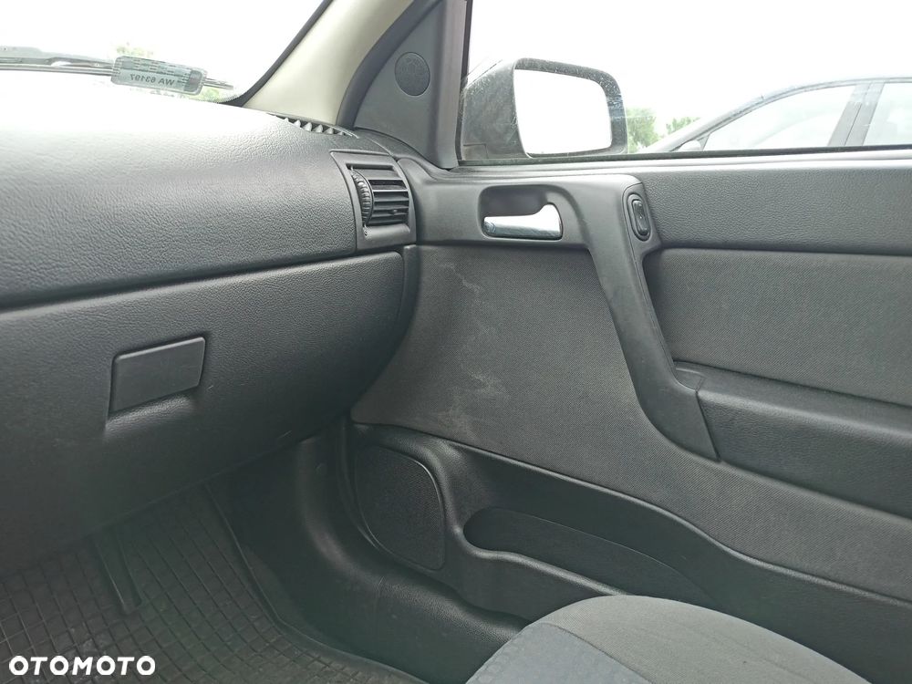 Opel Astra - 12