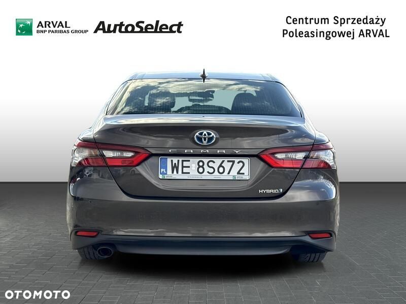 Toyota Camry 2.5 Hybrid Comfort CVT - 6