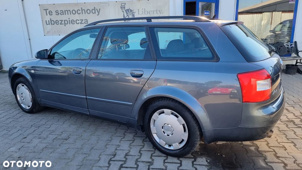 Audi A4 Avant - 5