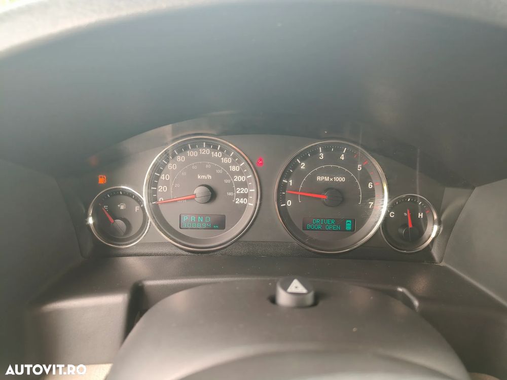 Jeep Commander 3.0 CRD DPF Automatik Limited - 3