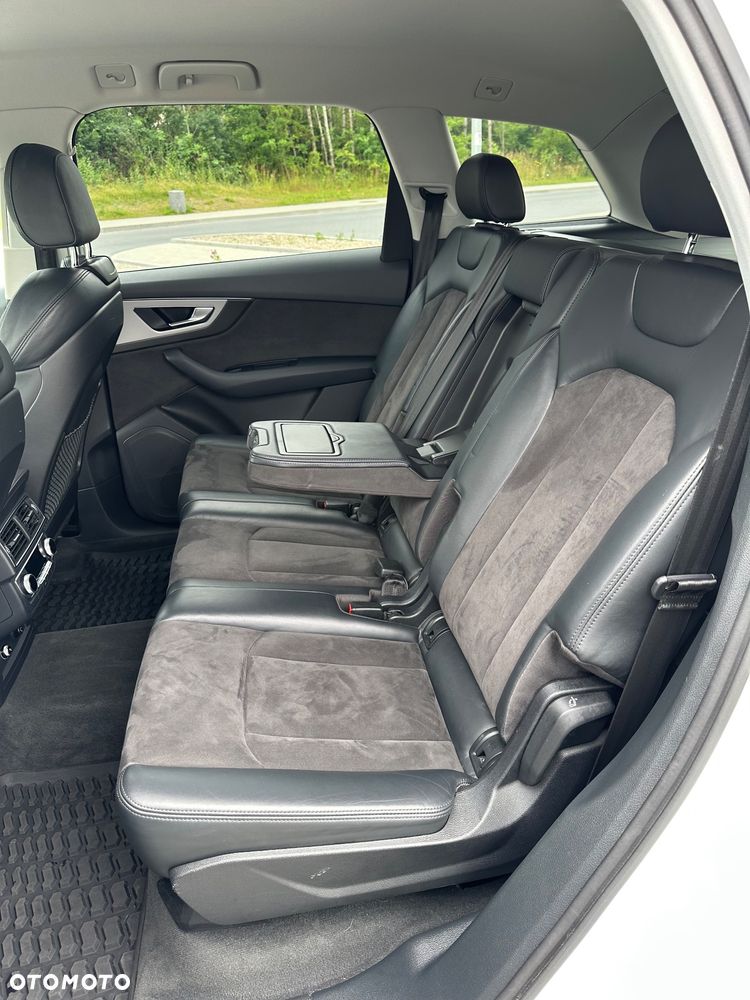 Audi Q7 - 22