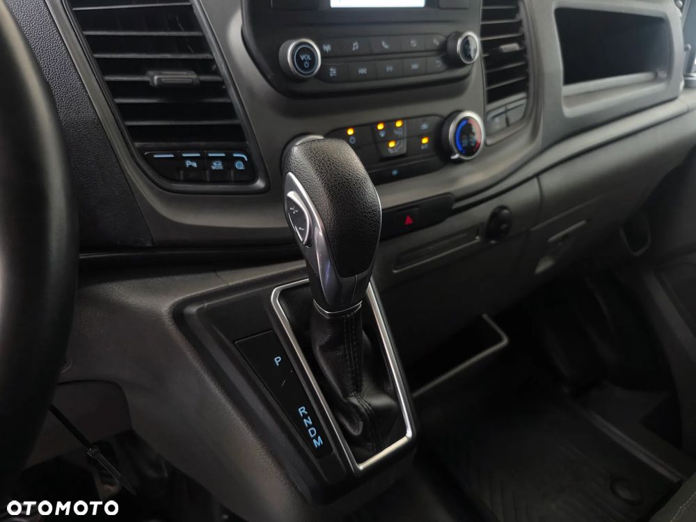 Ford Transit - 22