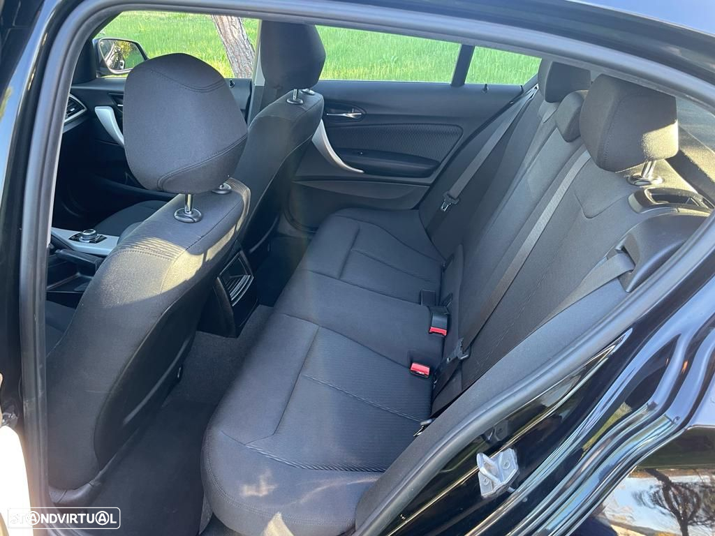 BMW 116 d EfficientDynamics - 51
