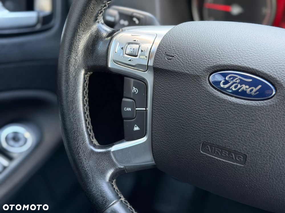 Ford Mondeo - 20