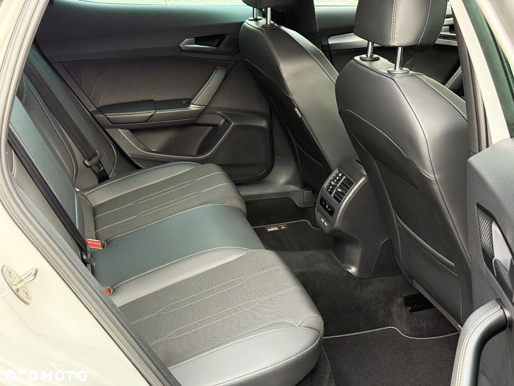 Cupra Formentor 1.5 TSI DSG - 36