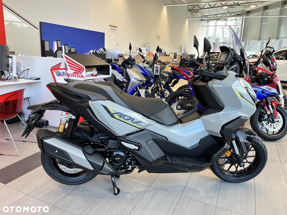 Honda ADV350 - 2