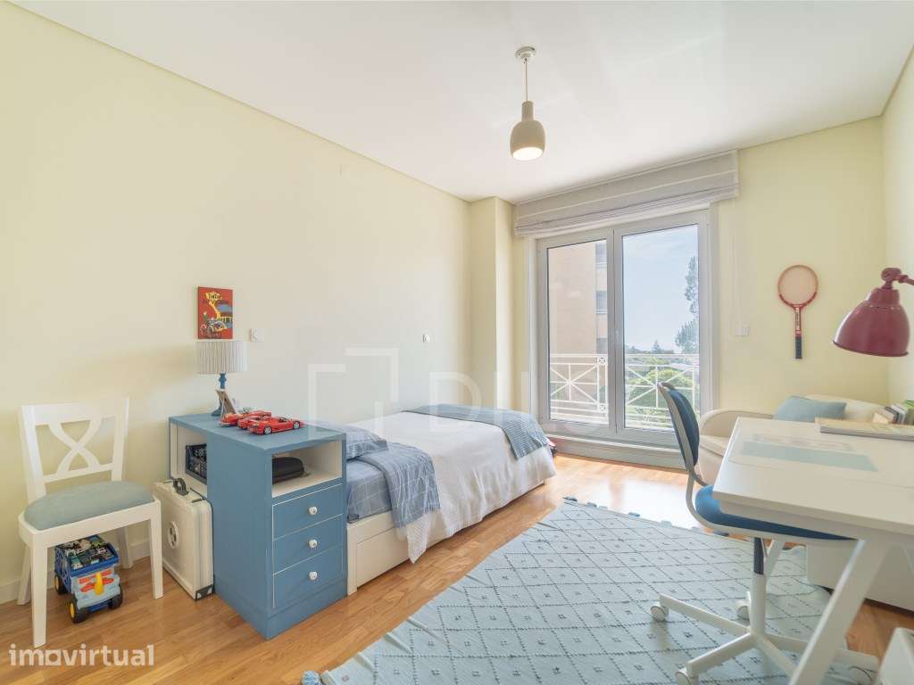Apartamento T4+1 com Vista Mar e Terraço nos Pinhais da Foz - Grande imagem: 5/45