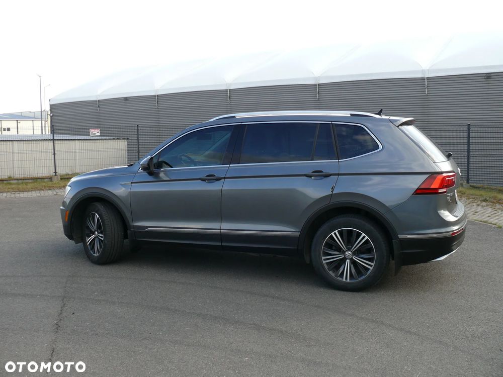 Volkswagen Tiguan Allspace 2.0 TSI 4Mot Highline DSG - 4