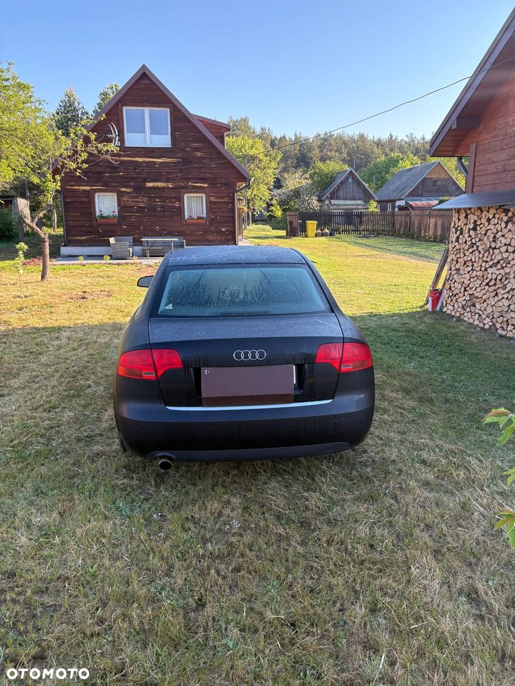 Audi A4 Limousine - 2