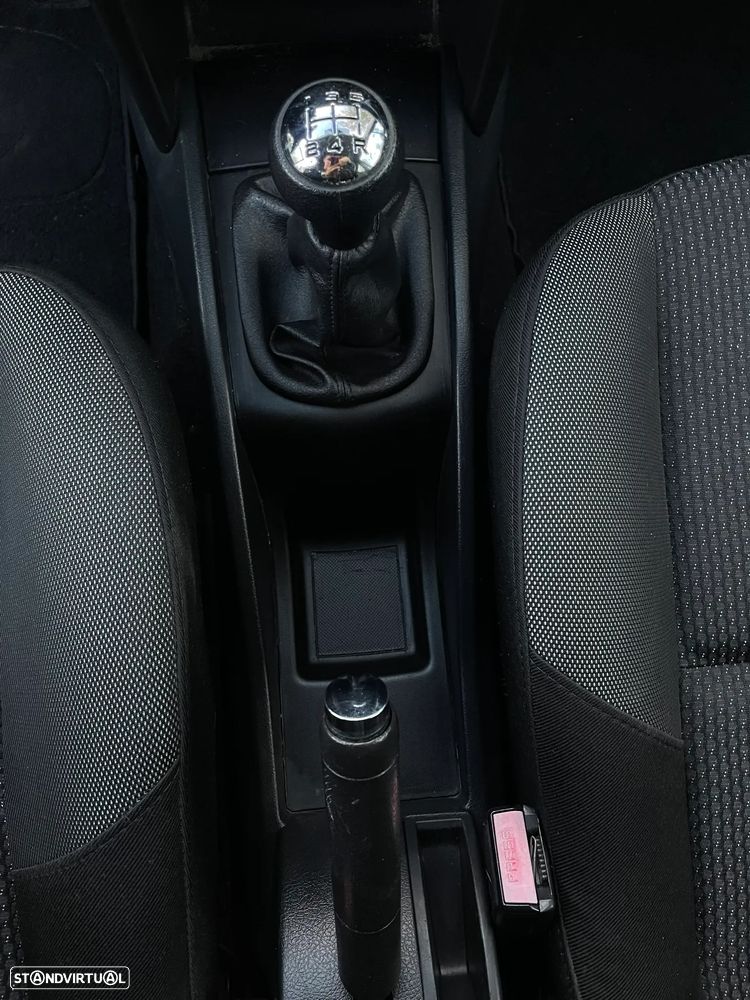 Peugeot 207 SW 1.6 HDi Outdoor - 15