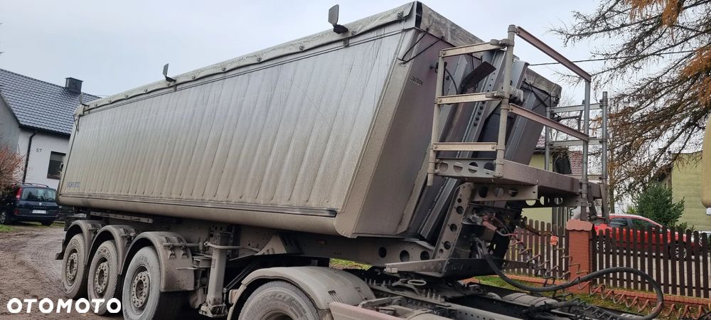 Schmitz Cargobull 30m3 - 5