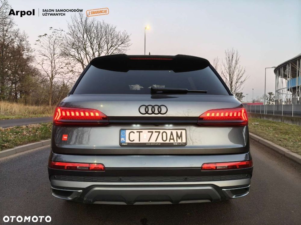 Audi Q7 - 7