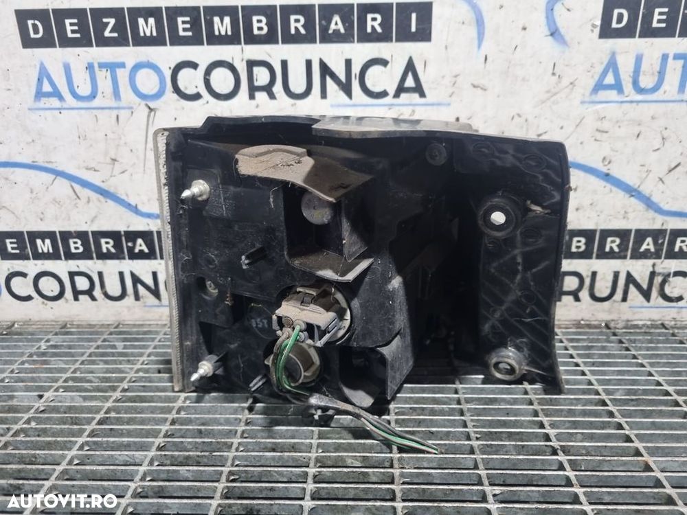 Stop Dreapta Mitsubishi Outlander Facelift 2009 - 2012 SUV 4 Usi (1314) Cu led - 2