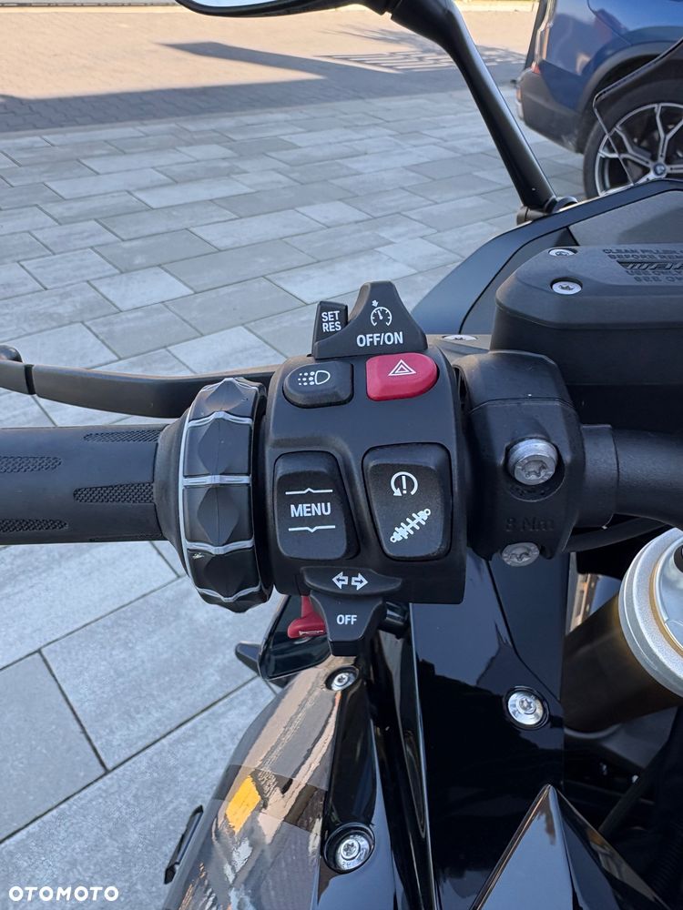 BMW RS - 14