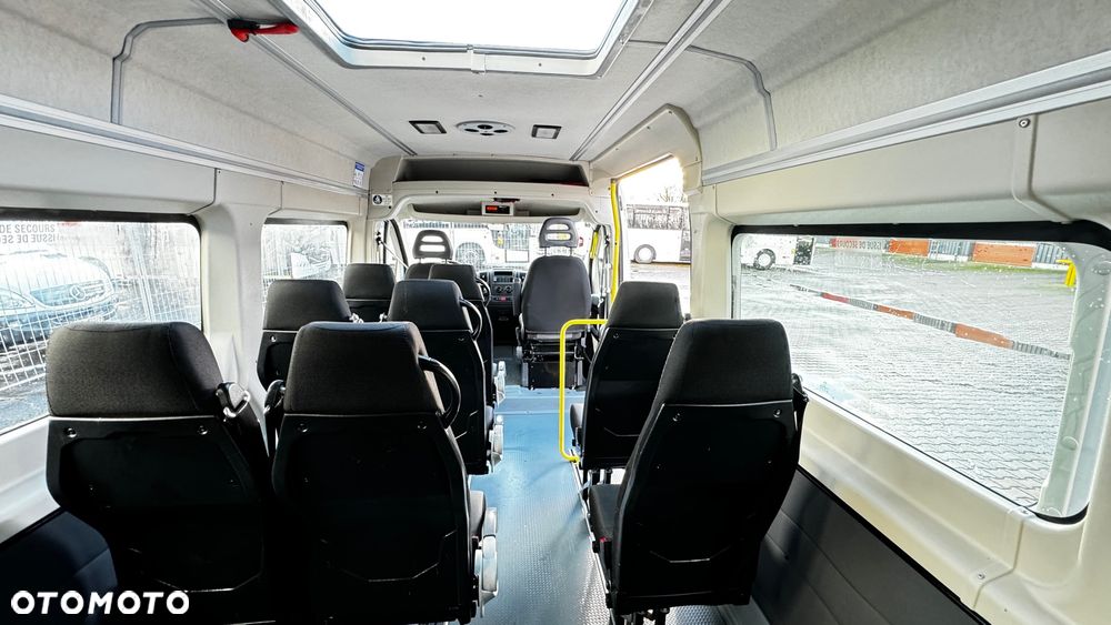 Fiat Ducato / 17 miejsc / EURO 6/ IGŁA !!!/ Cena:74000 zł netto - 14