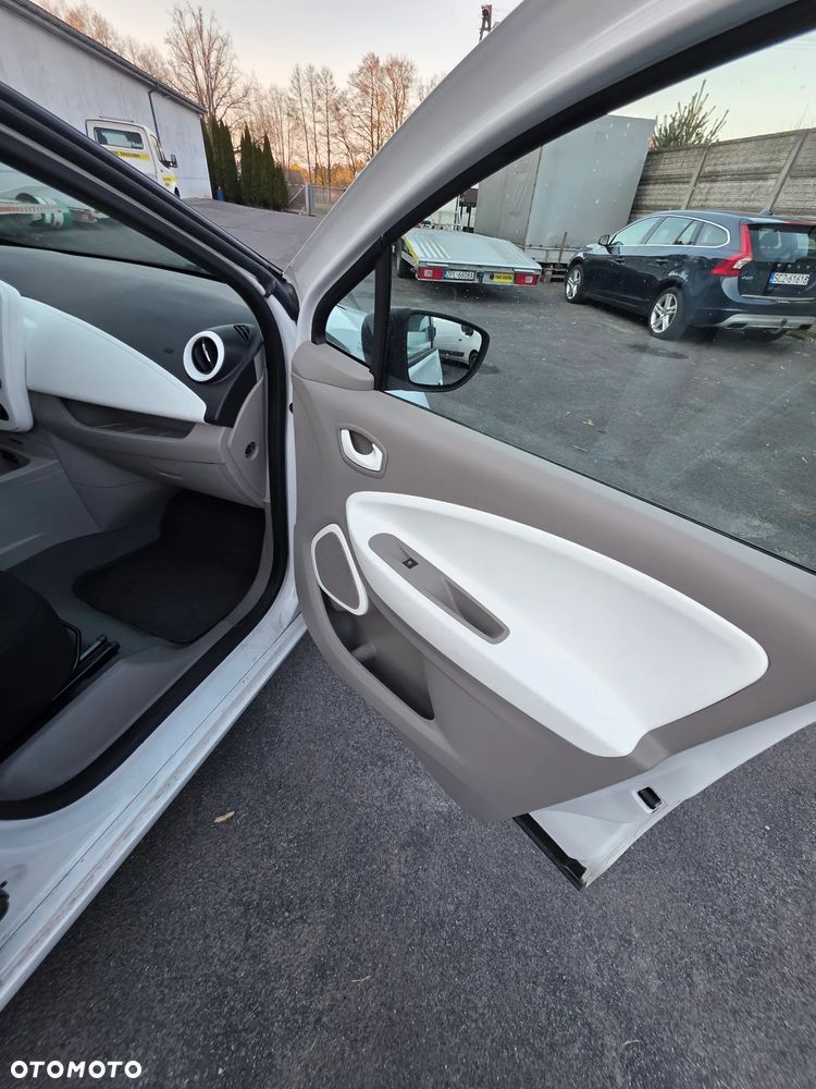 Renault Zoe - 21