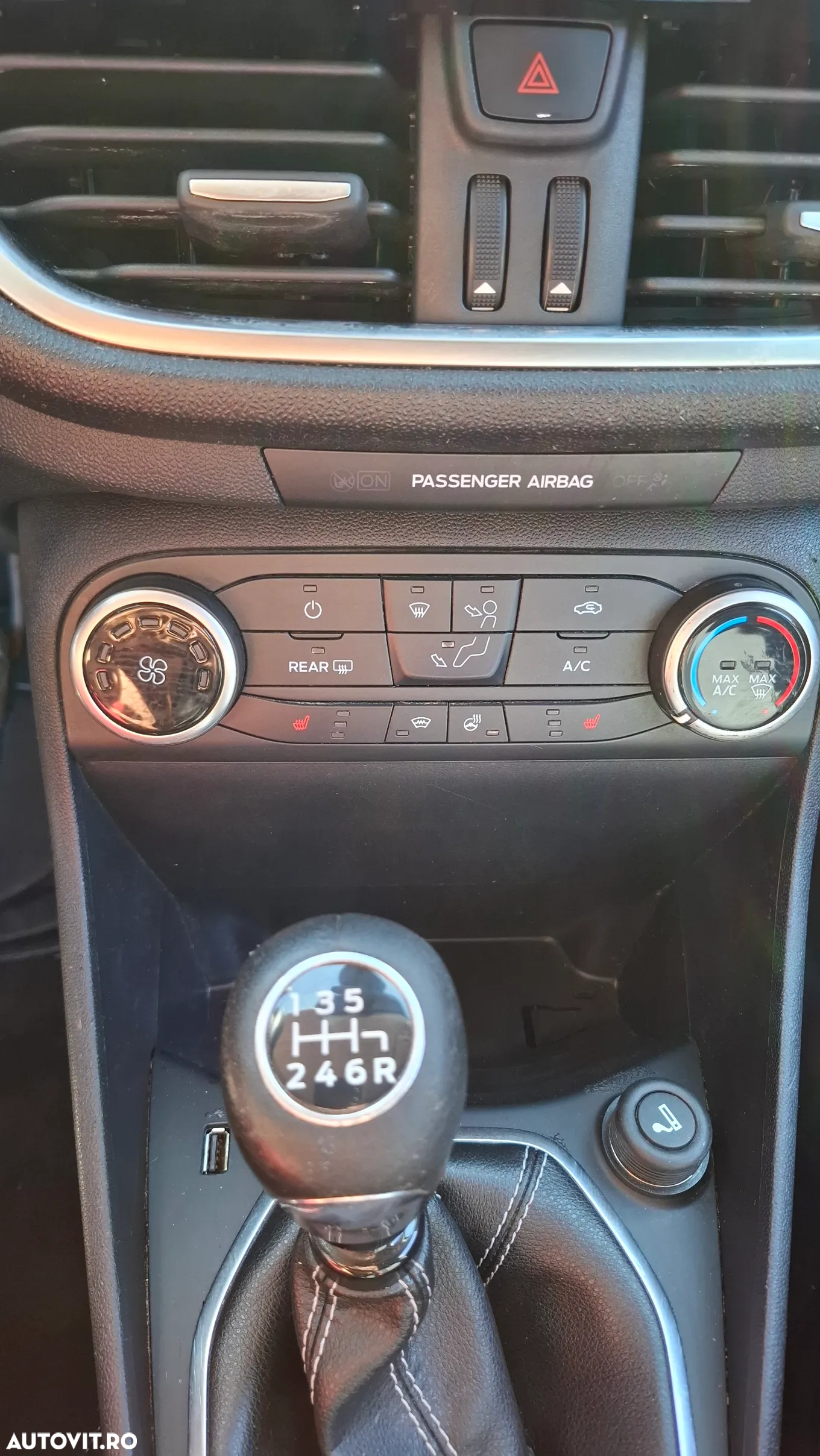 Ford Fiesta 1.0 EcoBoost Active II - 13