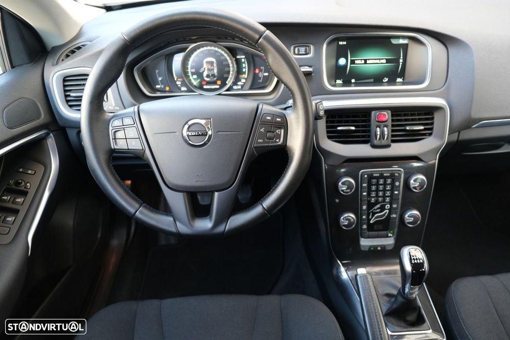 Volvo V40 2.0 D2 Momentum - 10