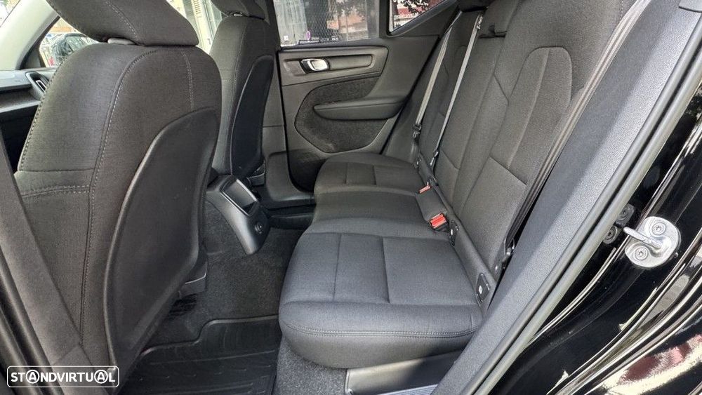 Volvo XC 40 1.5 T4 PHEV Essential - 11