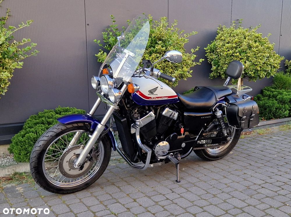 Honda Shadow - 4